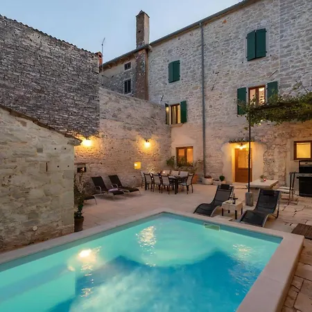 Rustikale Sanvincenti Mit Eigenem Pool Holiday home *