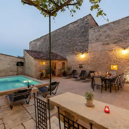 Rustikale Sanvincenti Mit Eigenem Pool Holiday home *