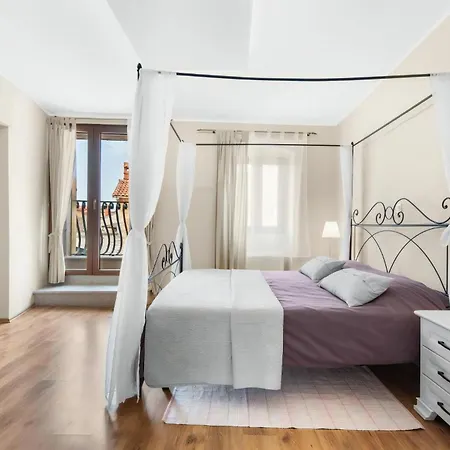 Holiday home Rustikale Sanvincenti Mit Eigenem Pool