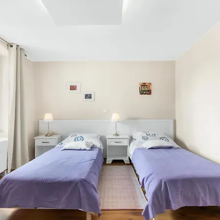 Rustikale Sanvincenti Mit Eigenem Pool Holiday home